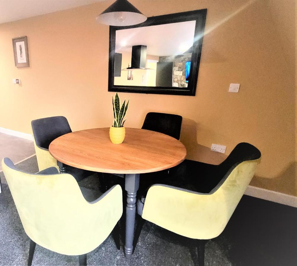New County Hotel & Serviced Apartments By Roomsbooked Gloucester Exterior foto